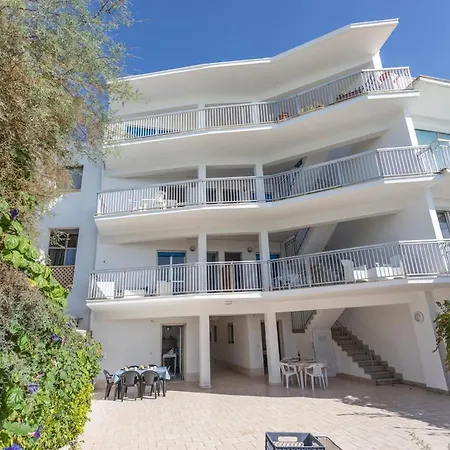 Levante Vista Mare - Salento Reservation Апартаменты *